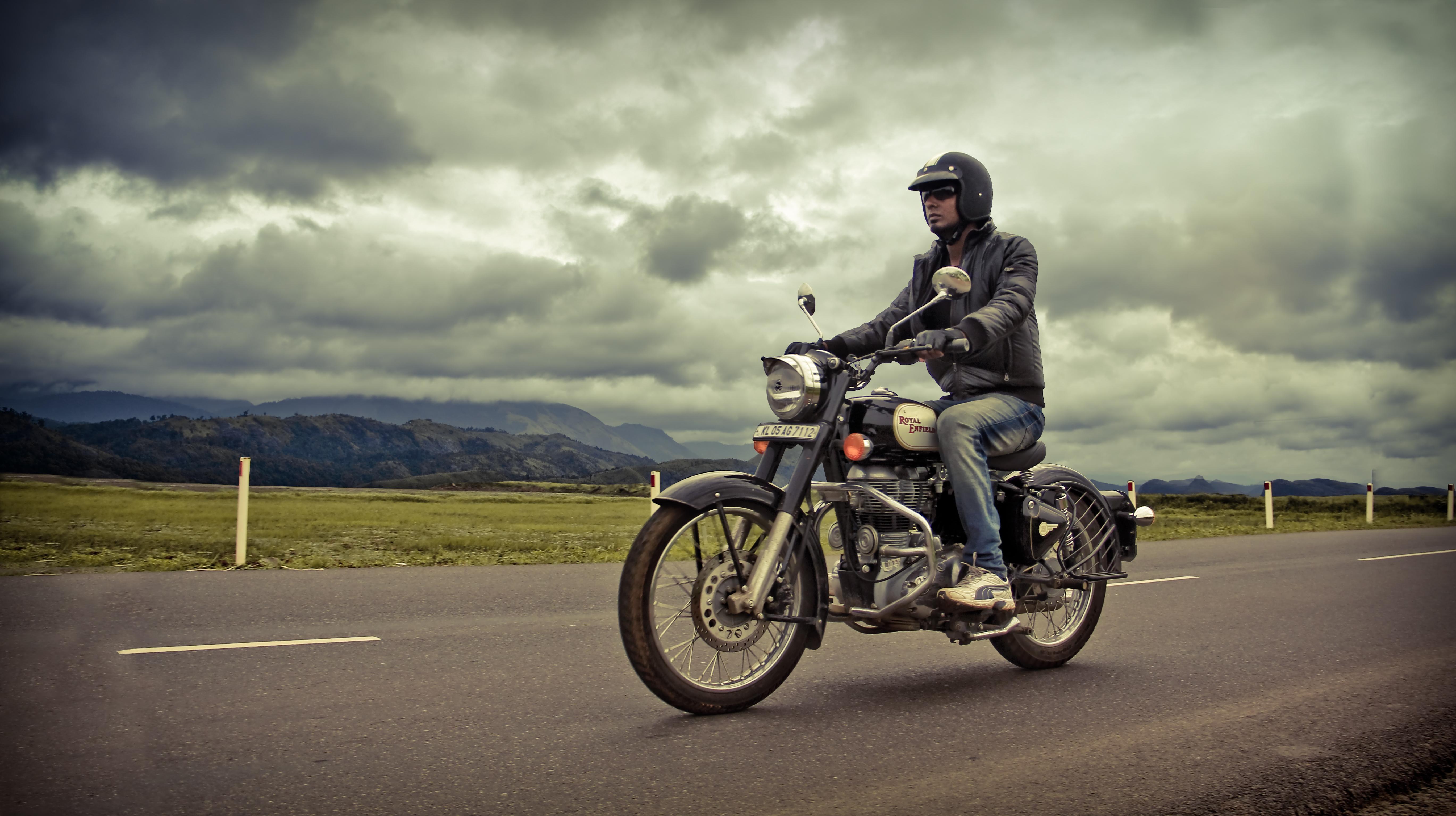 10 Safety Tips for New Motorcycle Riders in San Diego