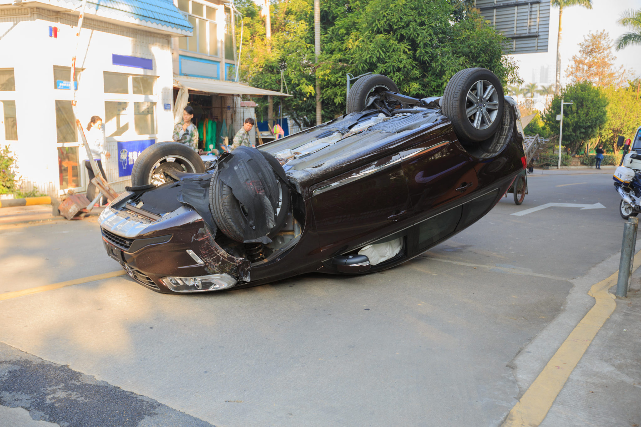 San Diego SUV roll over accident lawyers. Call today 619